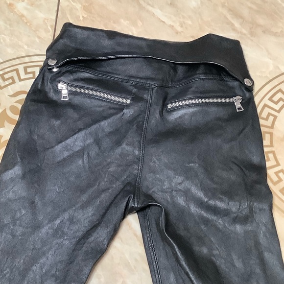 RtA 100 % Lambiskin Strech Leather